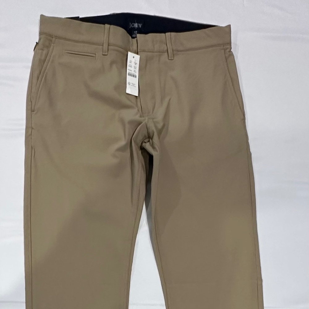 J Crew 484 Slim-fit Midweight Tech Pant for Men‎ - Size  W30/L32 - NEW.